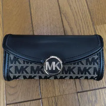 Michael Kors 로고 프린트 장지갑