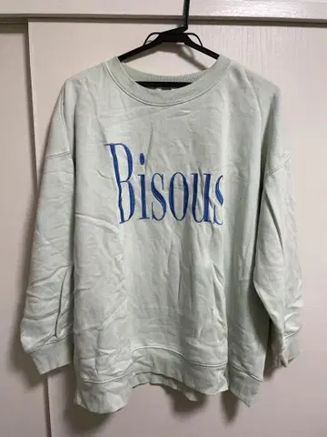 Bisous 로고 민트 그린 맨투맨
