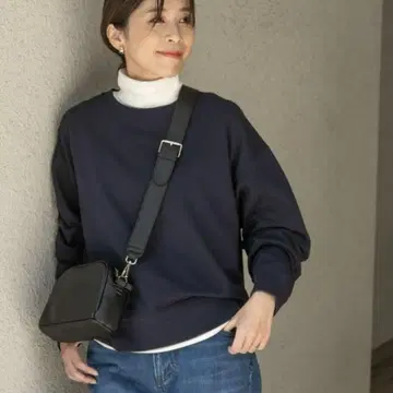 (새상품) 어반 리서치 도어스 컴팩트 맨투맨 풀오버