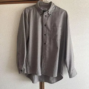 브라운 체크 무늬 셔츠