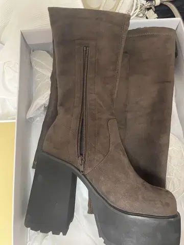 SLY F/SUEDE KNEE HIGH 부츠 (BRN)