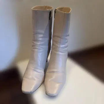 다이애나 DIANA 부츠 스퀘어토
