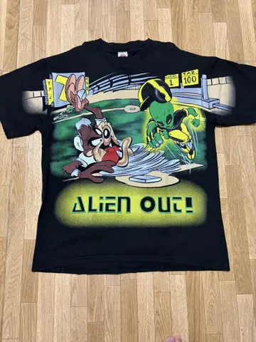 90s 빈티지 루니 툰즈 티셔츠 구제 의류 캐릭터