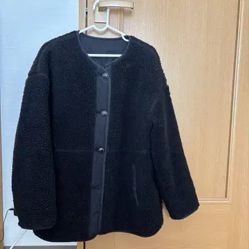 블랙 플리스 자켓 리버서블