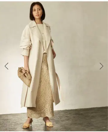 가격 인하 [ ROPE ] 뉴스탠다드 에어리 트렌치코트 36 베이지