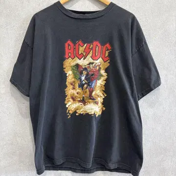 AC/DC 밴드 티셔츠