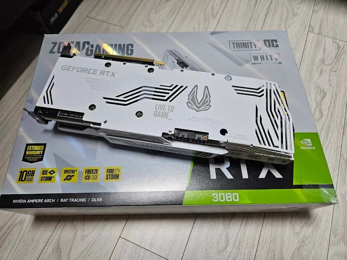 ZOTAC RTX 3080 TRINITY OC WHITE 10G 팝니다 브랜드 중고거래