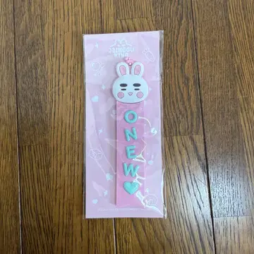 SHINee ONEW 온유 네임택