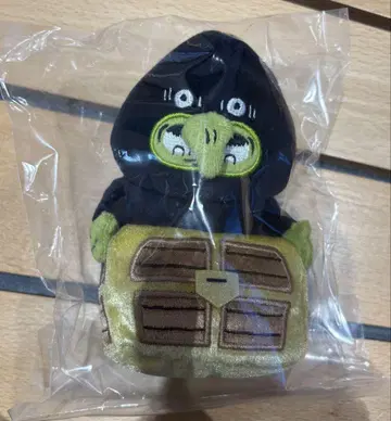 치이카와 (먼작귀) 데스크탑에서 지켜보는 봉제 인형 보물과 마녀
