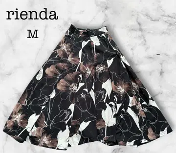 새상품급 rienda 리엔다 아트 플라워 롱 플레어 스커트 M 인기 완판