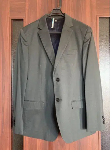 BANANA REPUBLIC 테일러드 자켓 40R 블랙