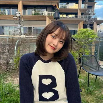 하트 디자인 니트 스웨터 M 사이즈
