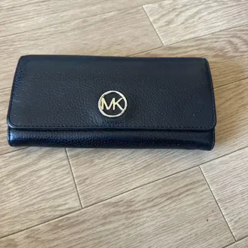 MICHAEL KORS 블랙 장지갑