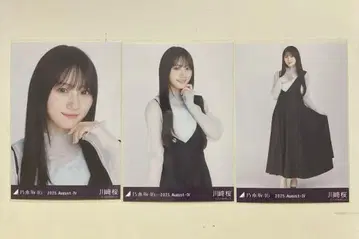 노기자카46 카와사키 사쿠라 브로마이드 비대칭 컴프