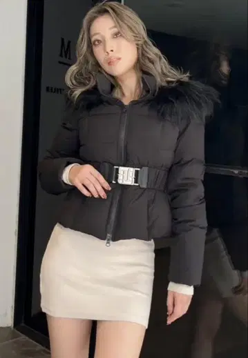gyda 다운