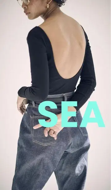 SEA 씨 백 오픈 롱 T