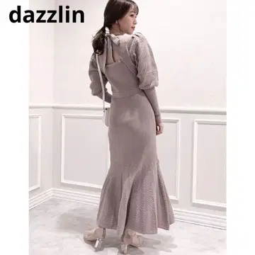 dazzlin 다즐린 크로셰 오픈 포인트 니트 원피스 리본