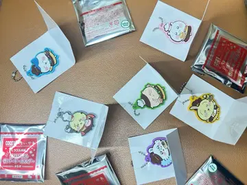 코코스 COCO'S x 치이카와 (먼작귀) 러버 키링 전 6종