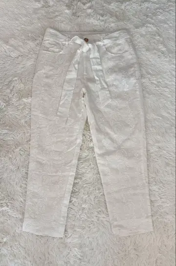 언그리드 팬츠 새상품 화이트 S