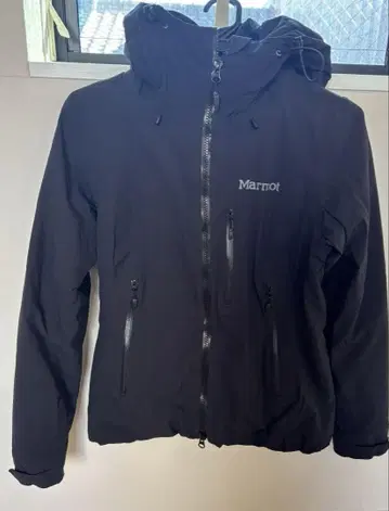 Marmot 마운틴 파카 블랙 여성용 XS
