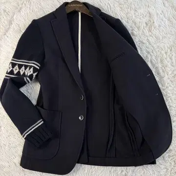 에스트네이션 테일러드 자켓 니트 절개 RODA 이탈리아제