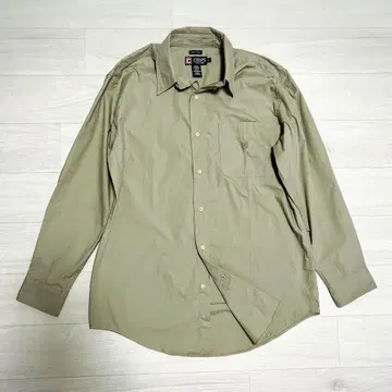 미사용 CHAPS 남성용 긴팔 셔츠 M 사이즈 카키
