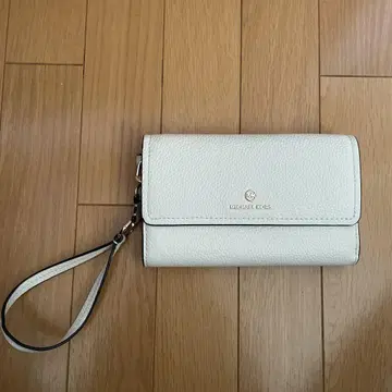 MICHAEL KORS 화이트 장지갑