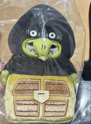 치이카와 (먼작귀) 데스크탑에서 지켜보는 봉제 인형 보물과 마녀