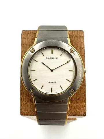 LASSALE 라사르 쿼츠 손목시계 m64