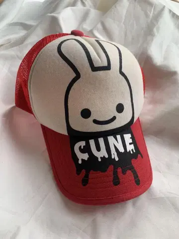 CUNE 토끼 캡 모자