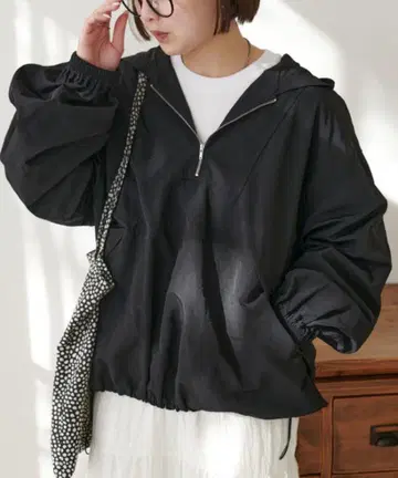 DISCOAT 나일론 아노락 후드티 블랙