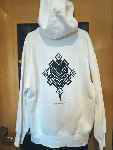 GU 가면라이더 멸망신뢰 제로원 후드티