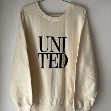 chignon UNITED 프린트 크루넥 트레이닝복