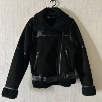 ZARA 블랙 가죽 라이더 자켓