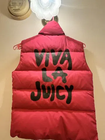 JUICY COUTURE 다운 베스트 pink x brown