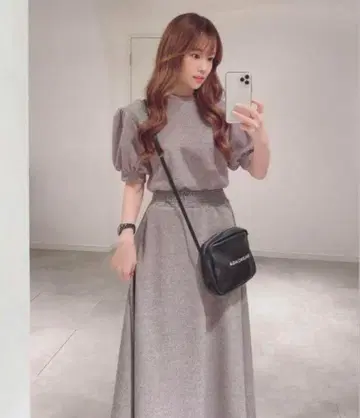 시게모리 사토미 착용 PAPIPUPEPA 롱 원피스
