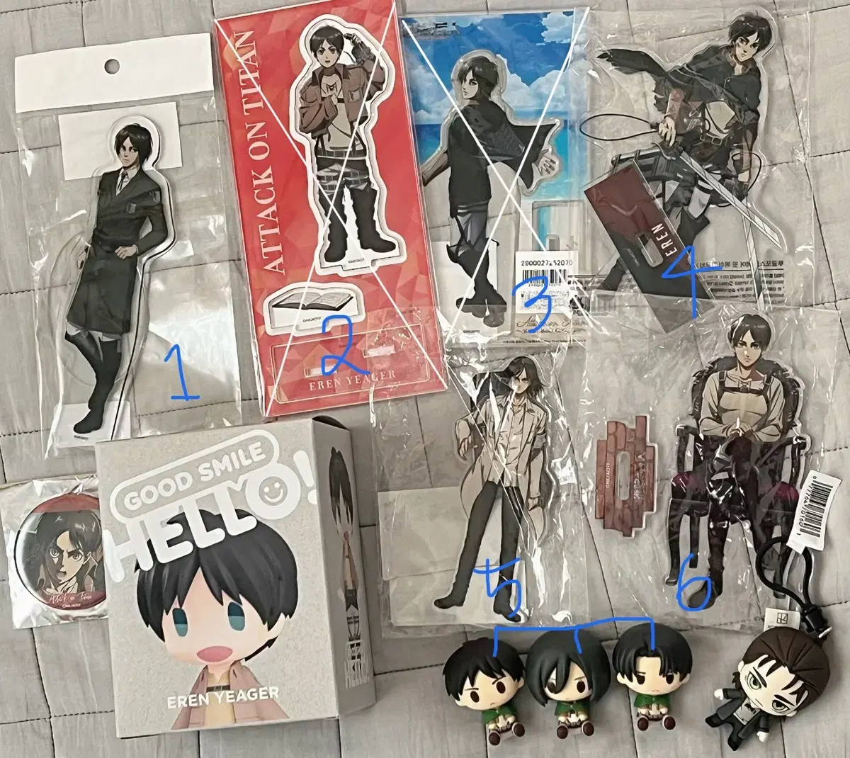 [Clearance!] Attack On Titan Eren Yeager focused acrylic stand and figure wts