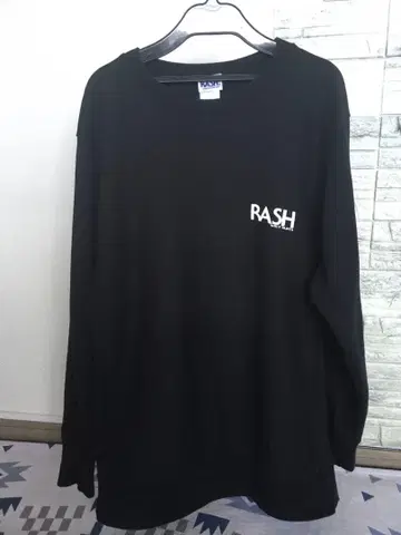 새상품급! RASH WET SUITS 깃털 백 맨투맨 XL 트레이닝복