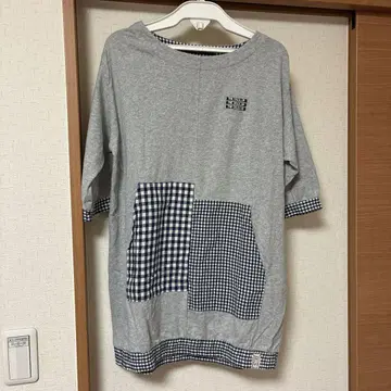 드럭 스토어즈의 튜닉