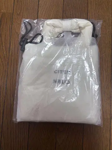 나니와단시 CITEN 콜라보 숄더백 화이트 미개봉 새상품