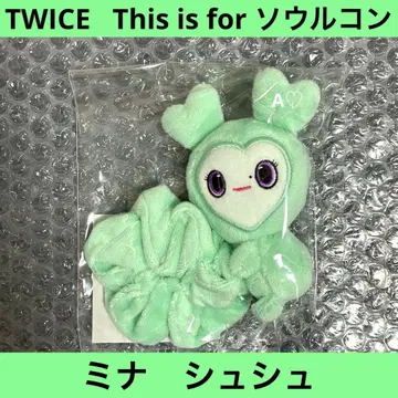 TWICE This is for 미나 스크런치 인천 서울콘 굿즈