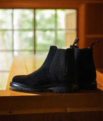 JOSEPH CHEANEY : 별주 BARNEY OVY