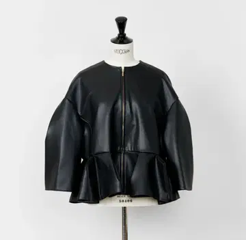 HEVE Petal Form Blouson