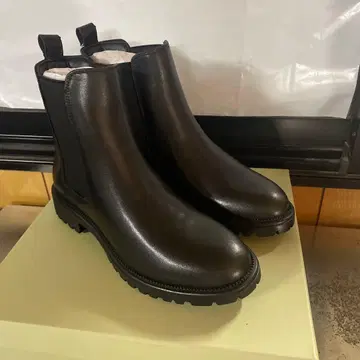 천연 가죽 블랙 사이드 고어 부츠 24.5cm