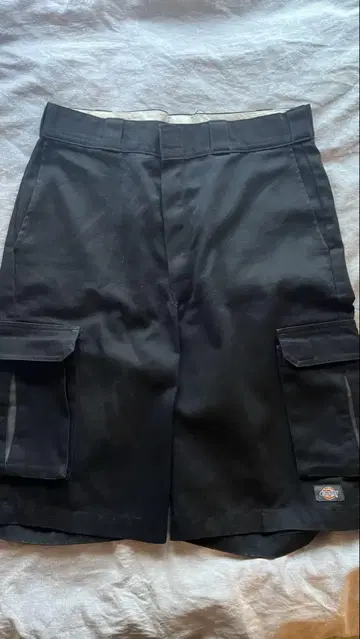 Dickies 블랙 카고 숏팬츠