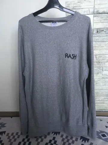 새상품급! RASH WET SUITS 깃털 백 맨투맨 XL 트레이닝복
