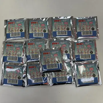 오늘 한정 오소마츠 군 캔뱃지 13개