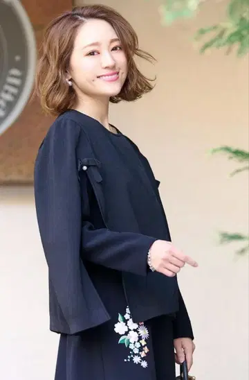 체스티 케이프 자켓 F