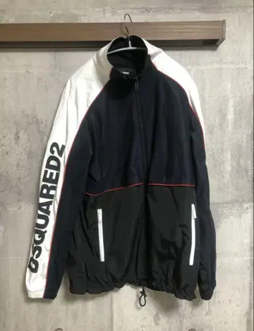 [ 정가 128,700 ] DSQUARED2 로고 나일론 블루종