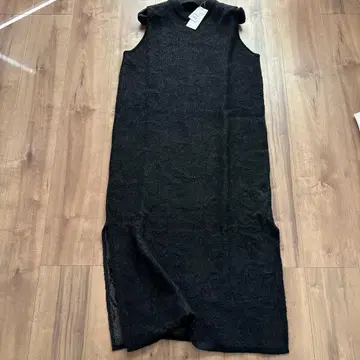 새상품 라디에이트 정가 1만 8000엔 롱 니트 원피스 블랙